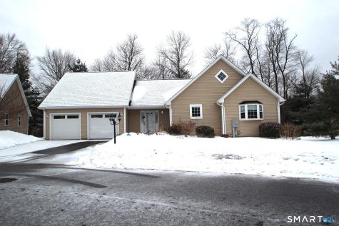 20 Vincent Court East Hartford CT 06108