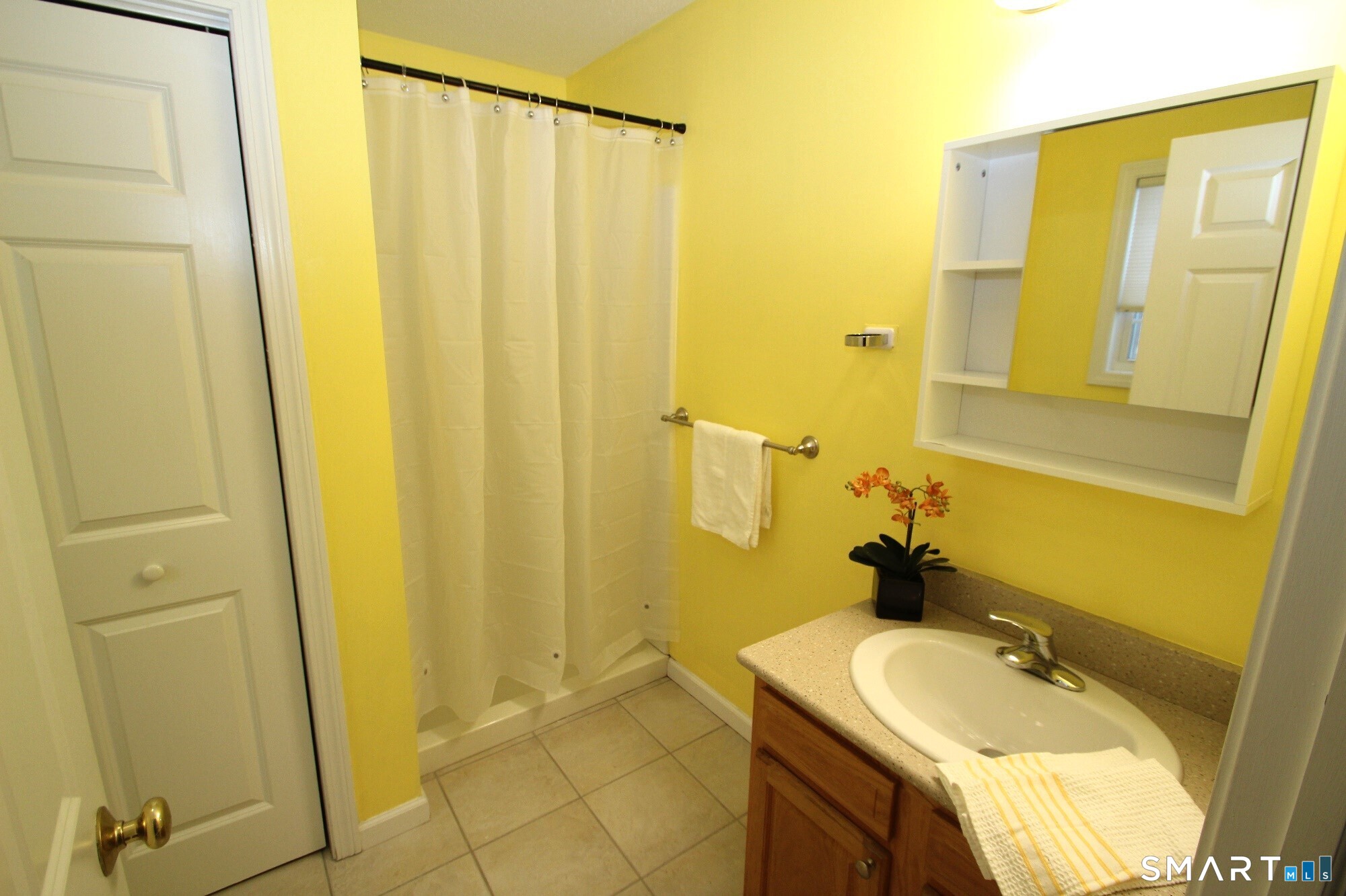 20 Vincent Court East Hartford CT 06108