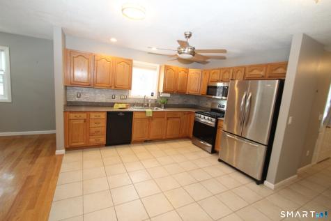 20 Vincent Court East Hartford CT 06108