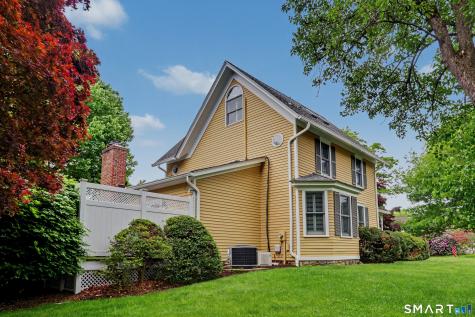 36 Catoonah Street Ridgefield CT 06877