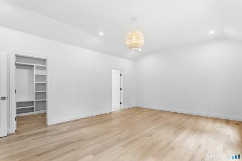 90 Oronoque Hills Road Stratford CT 06614