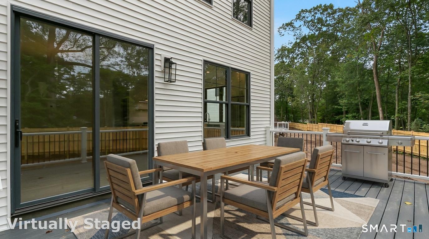 90 Oronoque Hills Road Stratford CT 06614