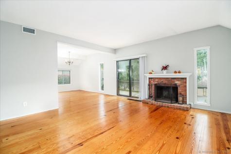 487 Heritage Village Southbury CT 06488