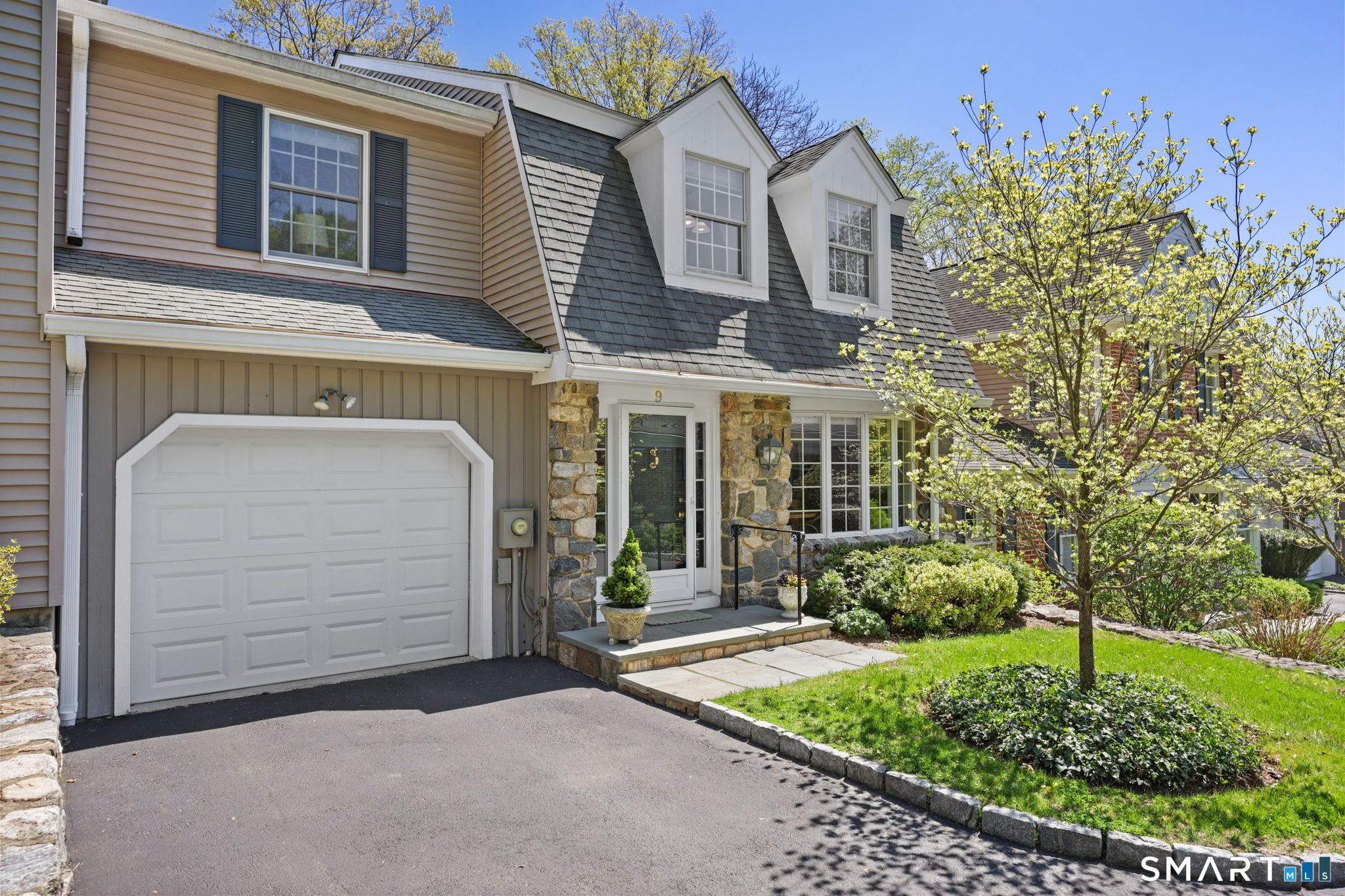 58 Lakeview Avenue New Canaan CT 06840
