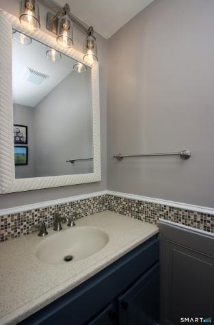 182 Main Street Manchester CT 06042