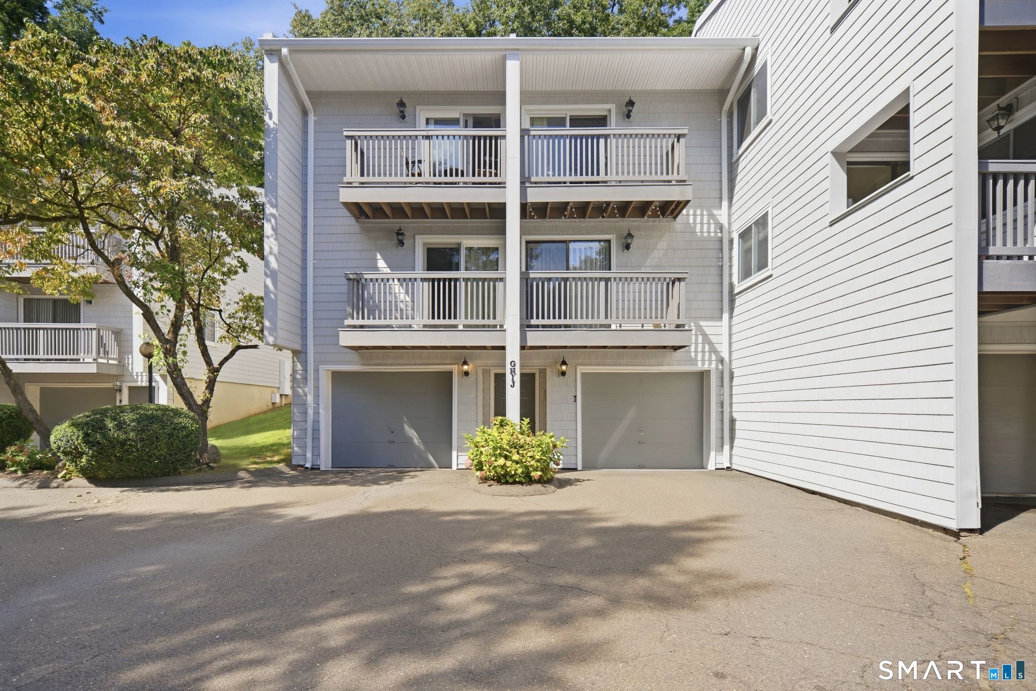 16 Rockmeadow Road Norwalk CT 06850