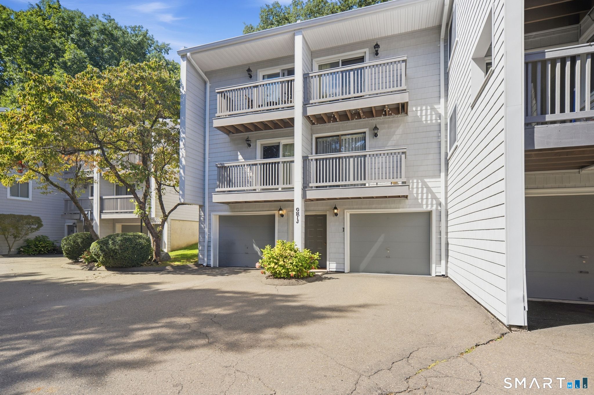 16 Rockmeadow Road Norwalk CT 06850
