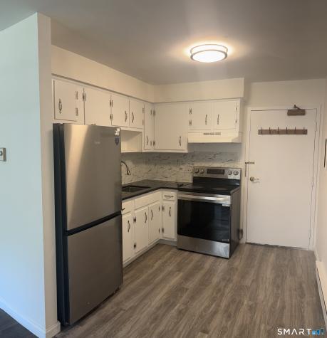 39 Briarwood Lane Branford CT 06405