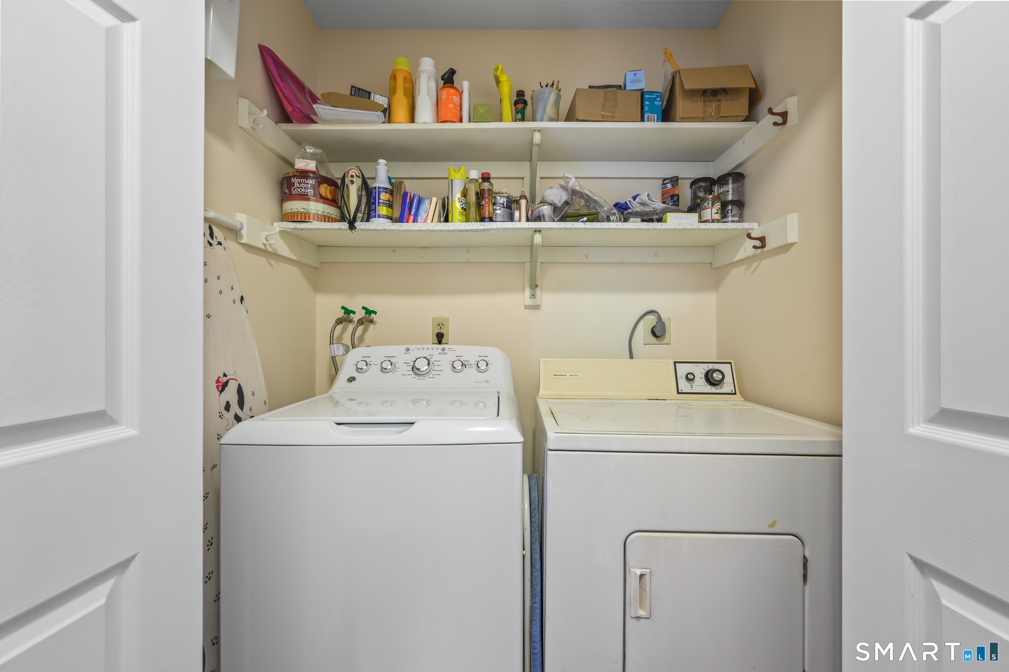13 Riverview Drive East Windsor CT 06088