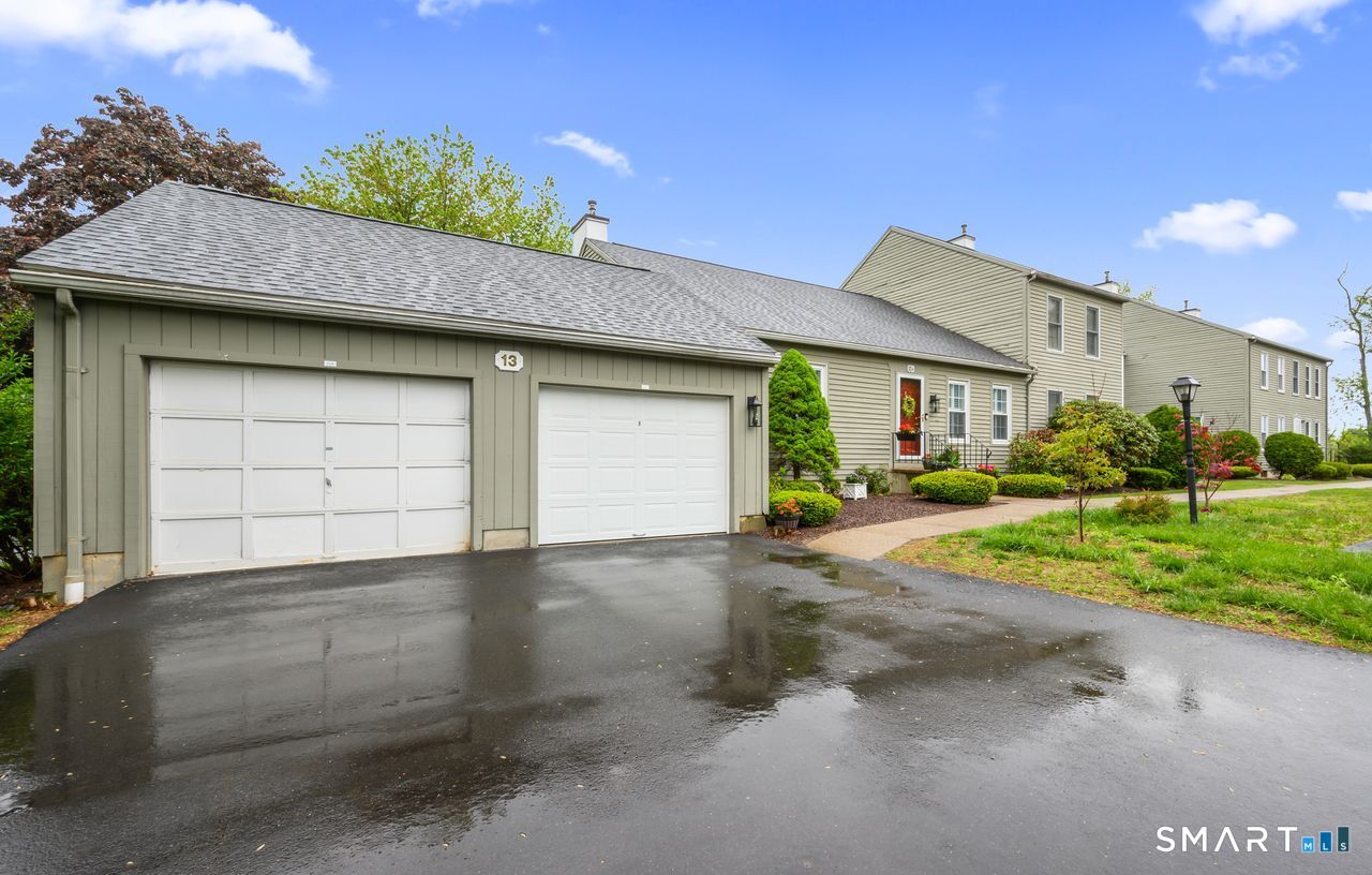 13 Riverview Drive East Windsor CT 06088