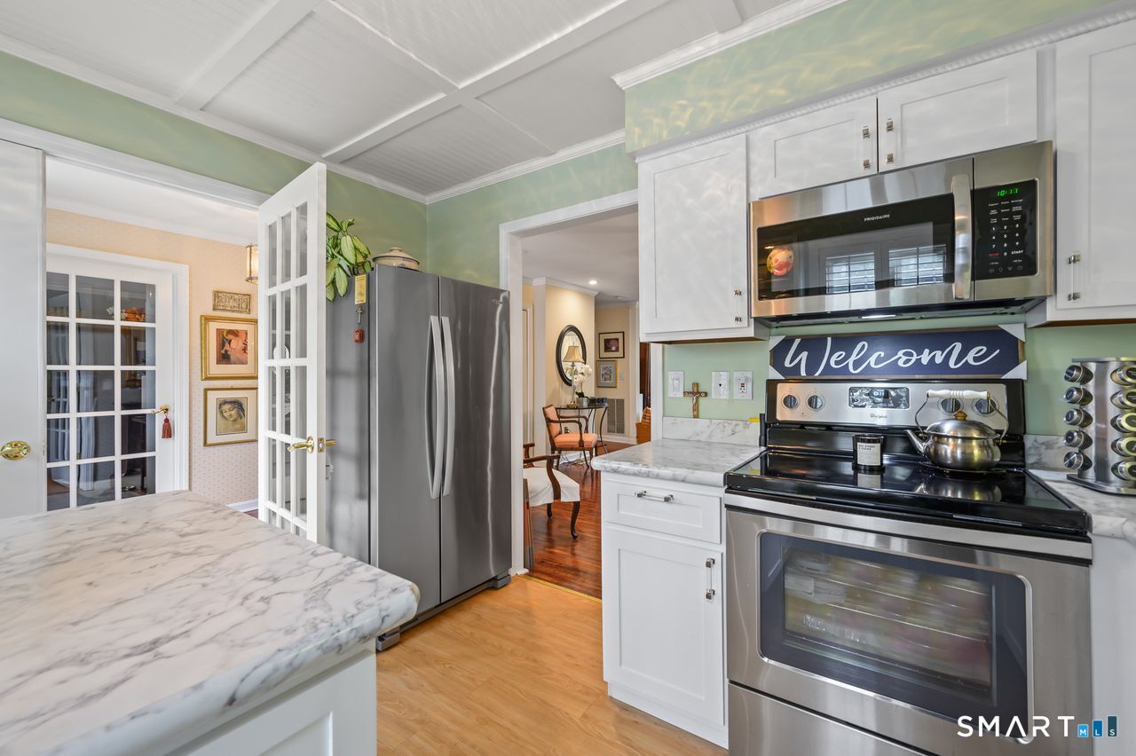 13 Riverview Drive East Windsor CT 06088