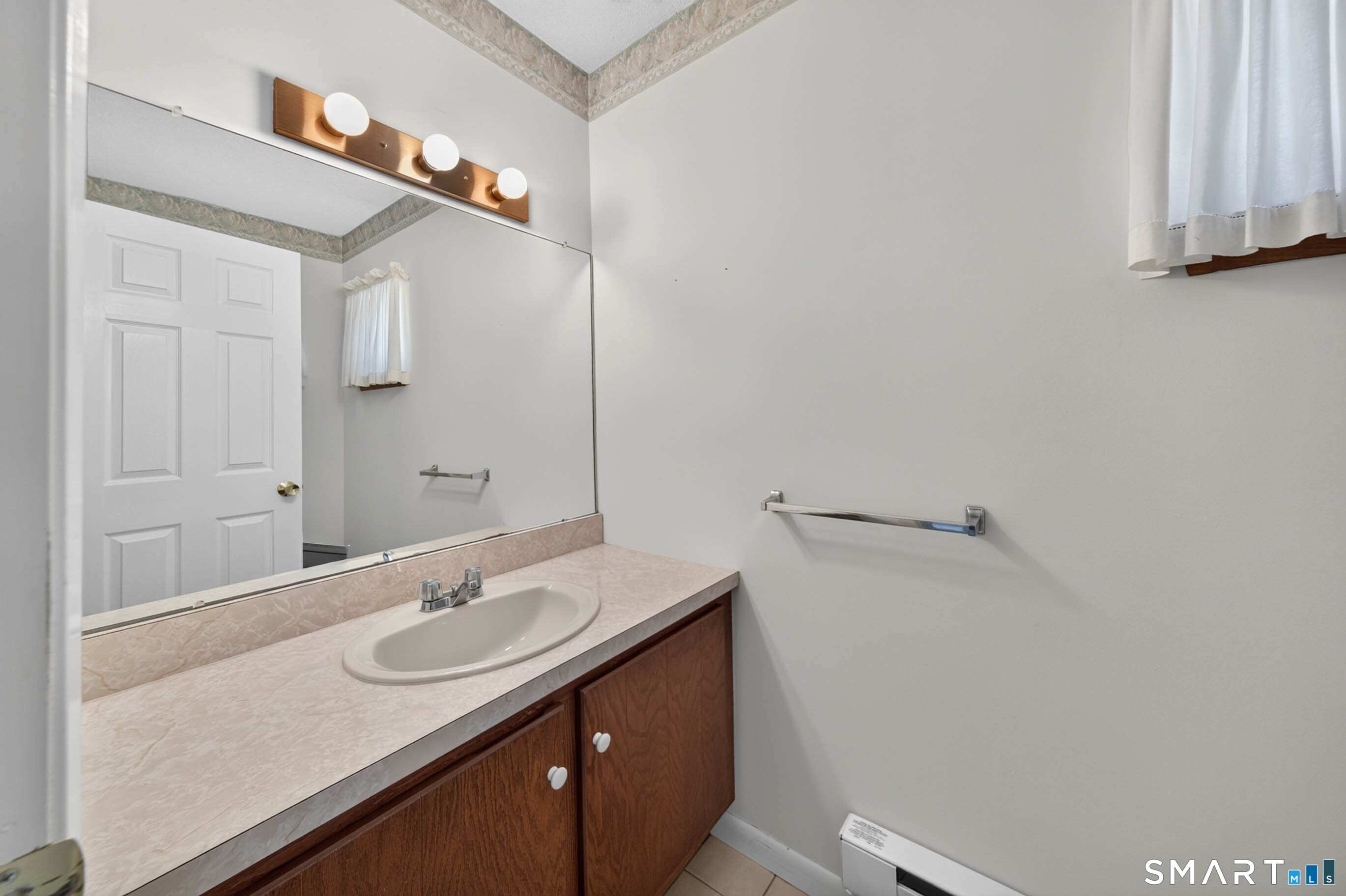 81 Main Street Branford CT 06405