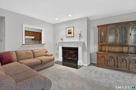 81 Main Street Branford CT 06405