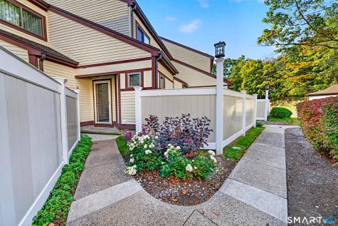 81 Main Street Branford CT 06405