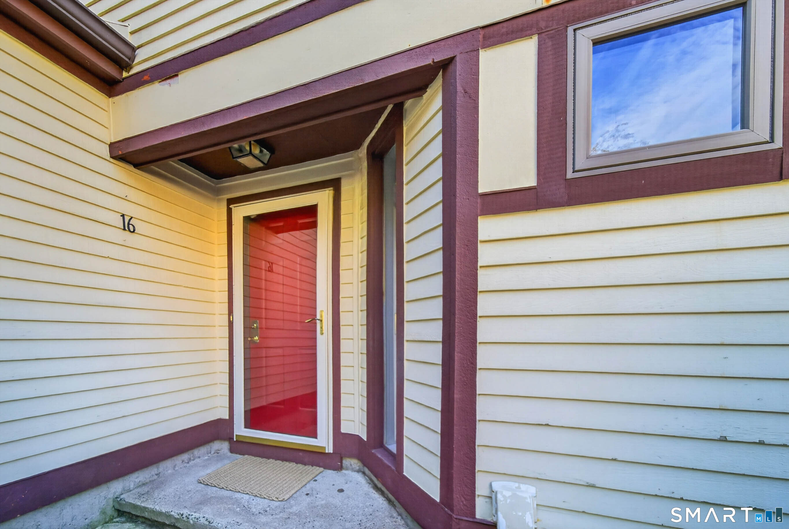 81 Main Street Branford CT 06405