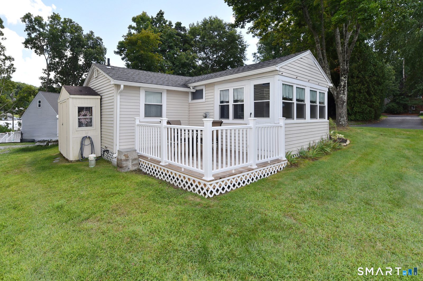 1 Day Point Road East Hampton CT 06424