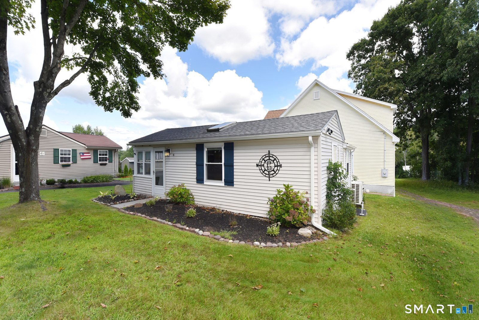 1 Day Point Road East Hampton CT 06424