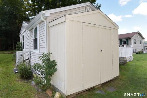 1 Day Point Road East Hampton CT 06424