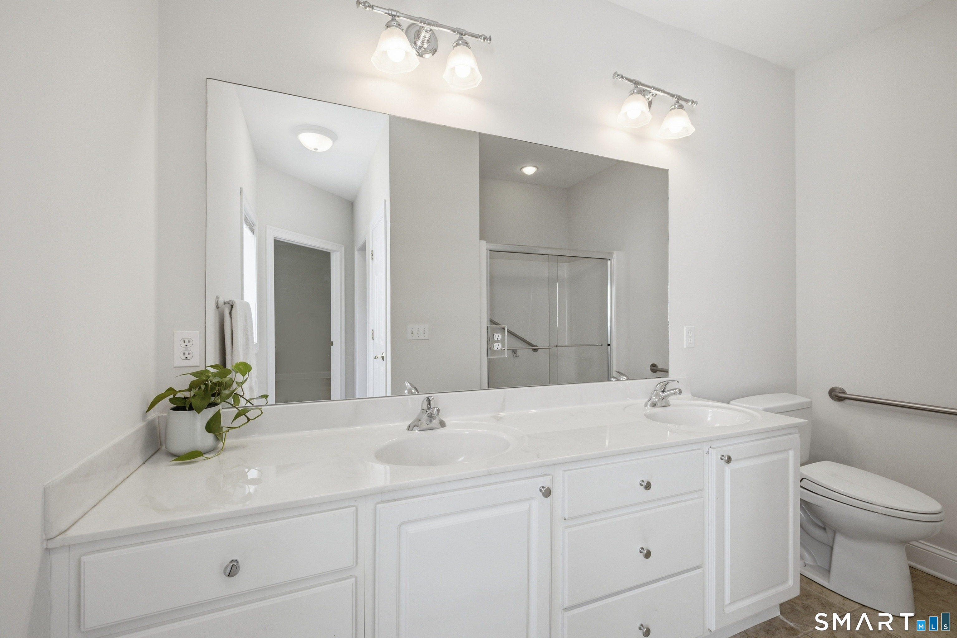 1003 Dzen Way South Windsor CT 06074