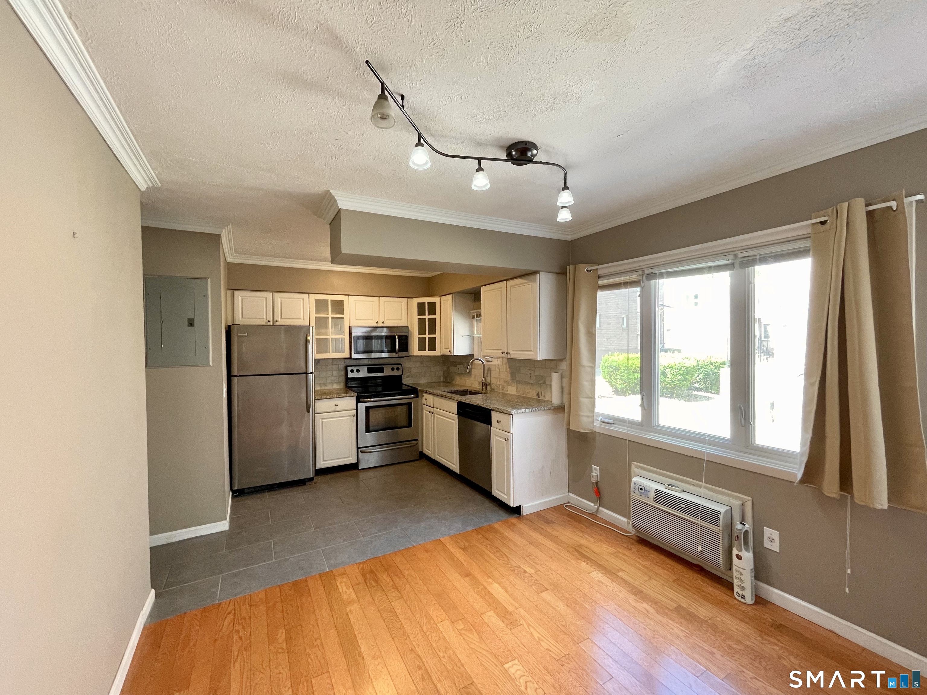 120 Wooster Street New Haven CT 06511