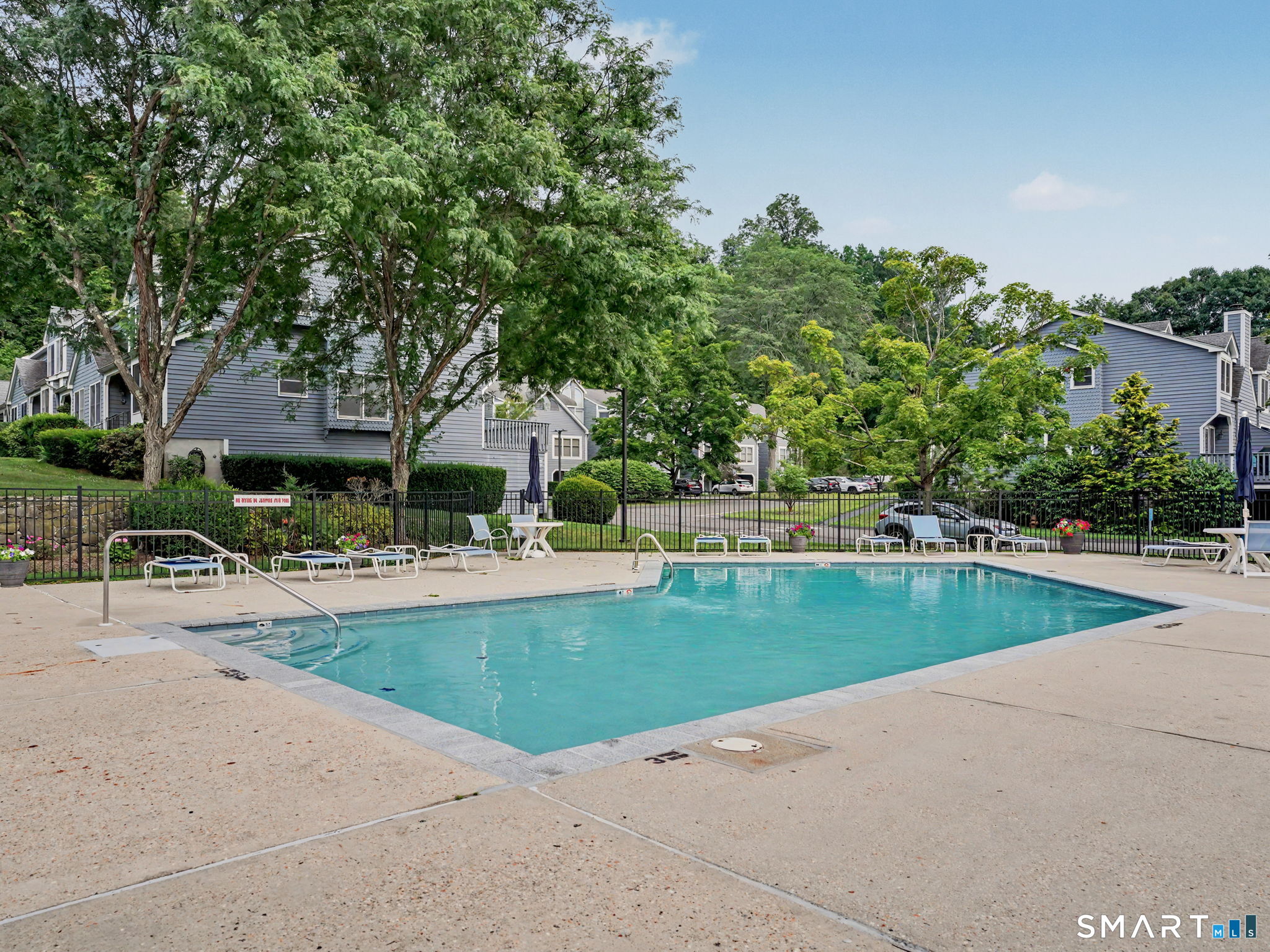 4 Fawn Ridge Lane Wilton CT 06897