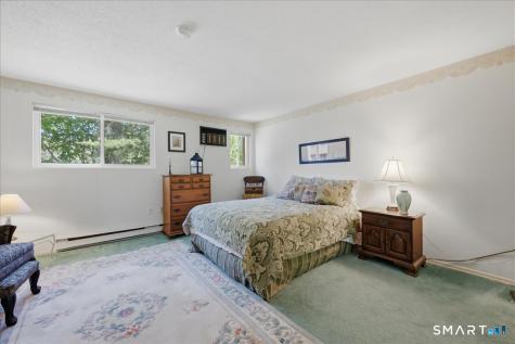 592 Shennecossett Road Groton CT 06340