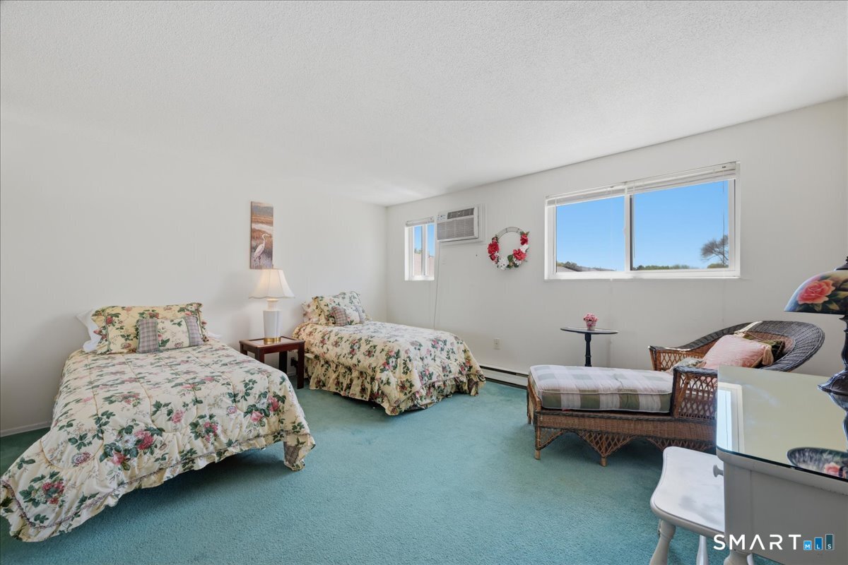 592 Shennecossett Road Groton CT 06340