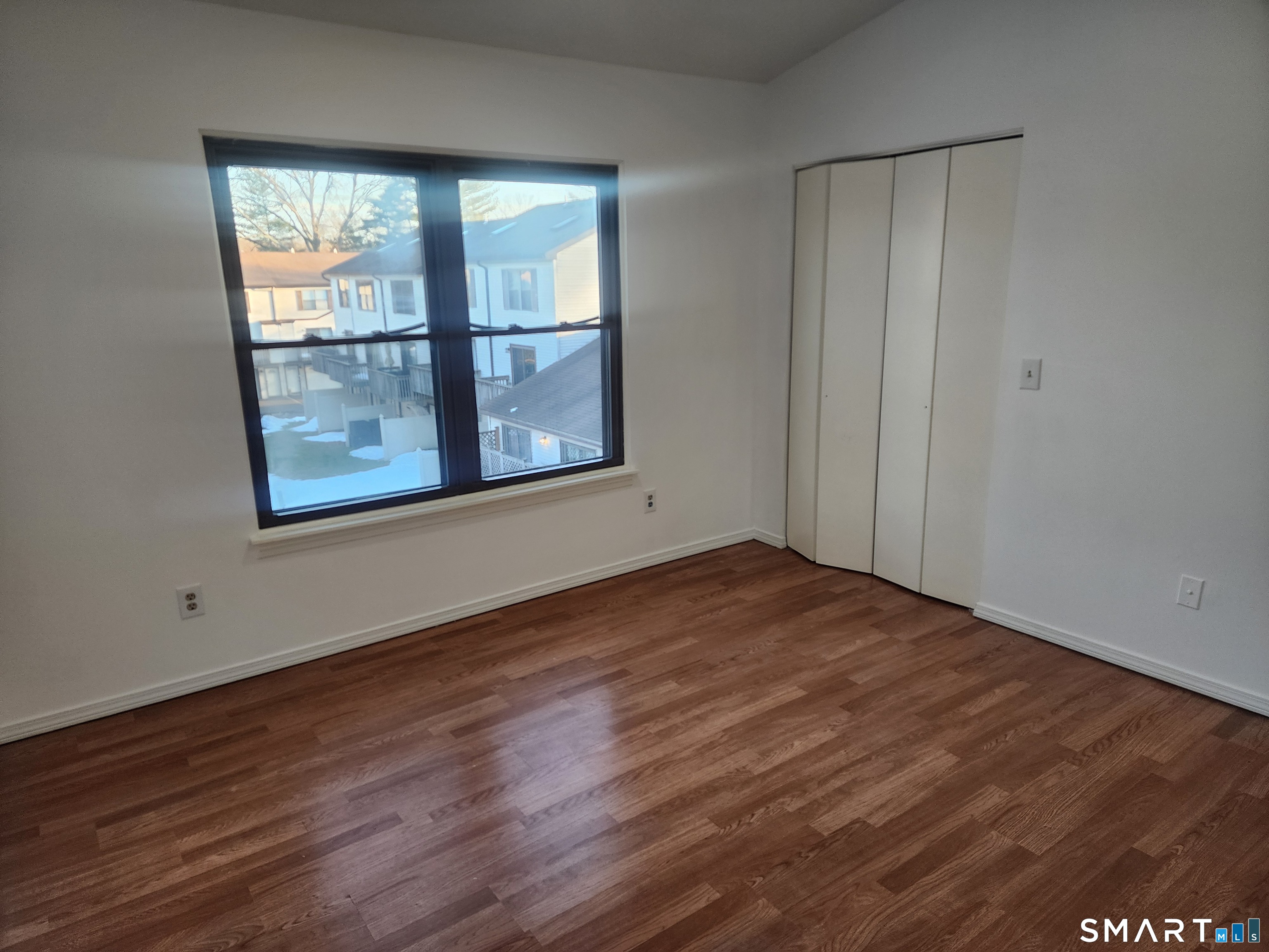 15 Crest Street West Haven CT 06516