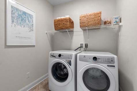 25 Summertime Circle Stonington CT 06379