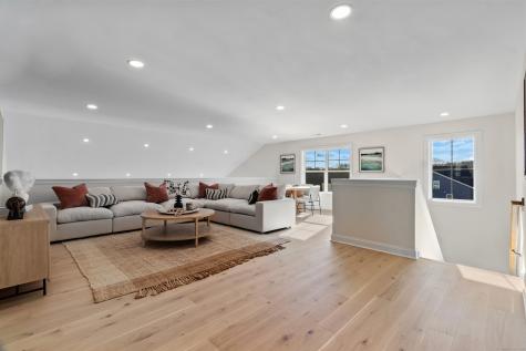 25 Summertime Circle Stonington CT 06379