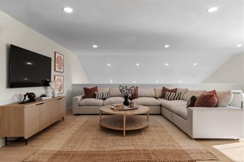 25 Summertime Circle Stonington CT 06379