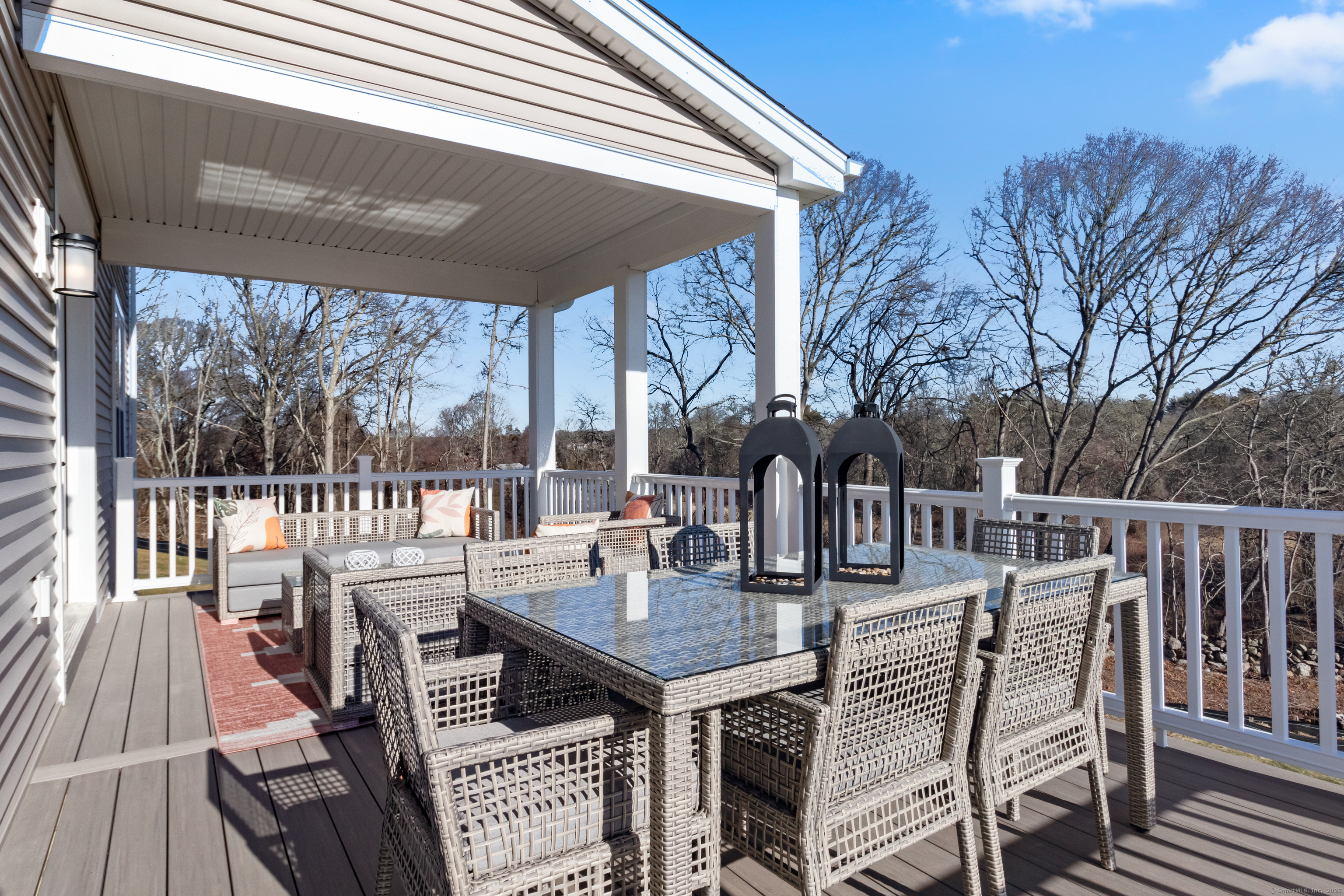27 Summertime Circle Stonington CT 06379