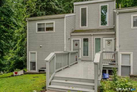 31 Glenview Drive Cromwell CT 06416