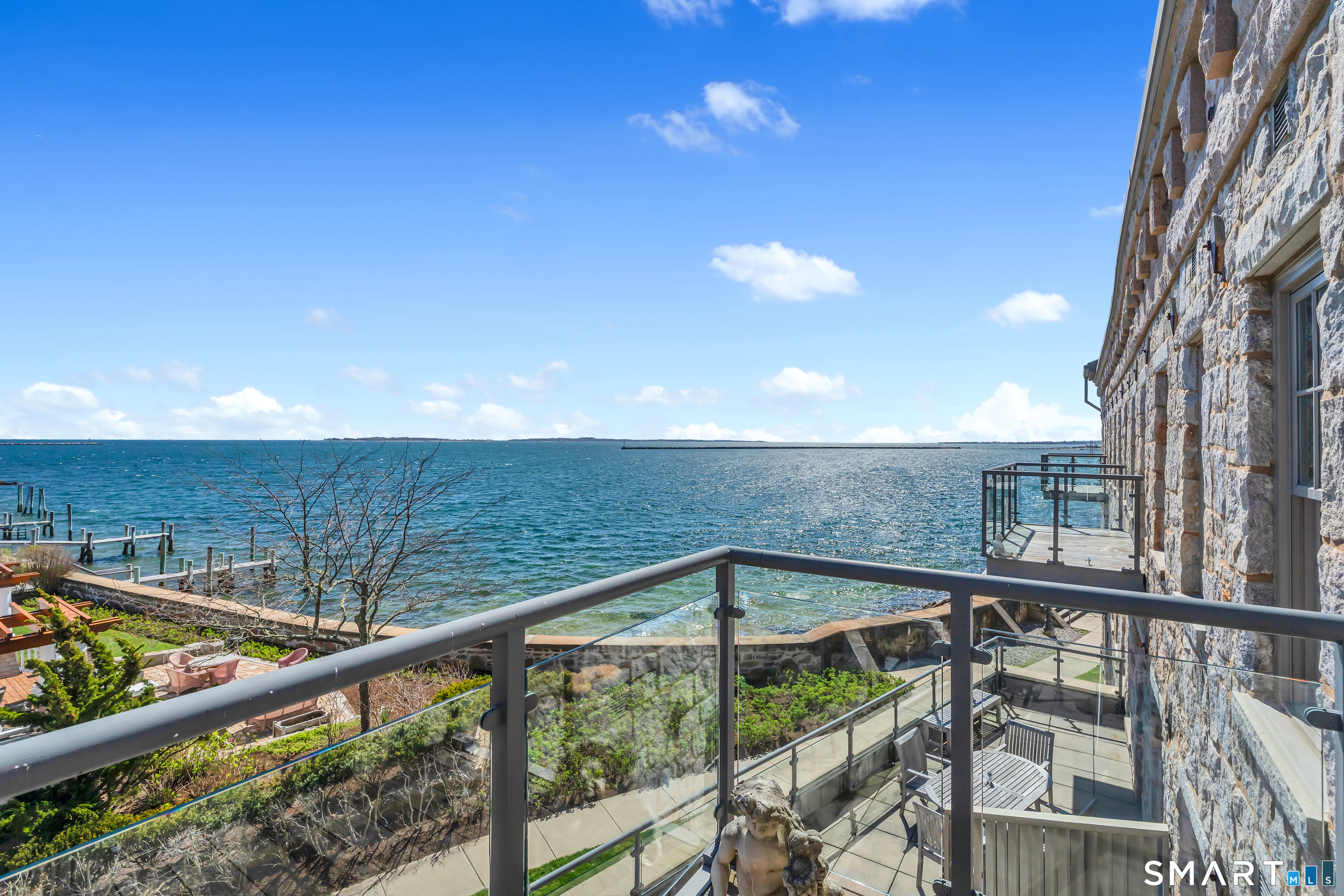 8 Stonington Commons Stonington CT 06378