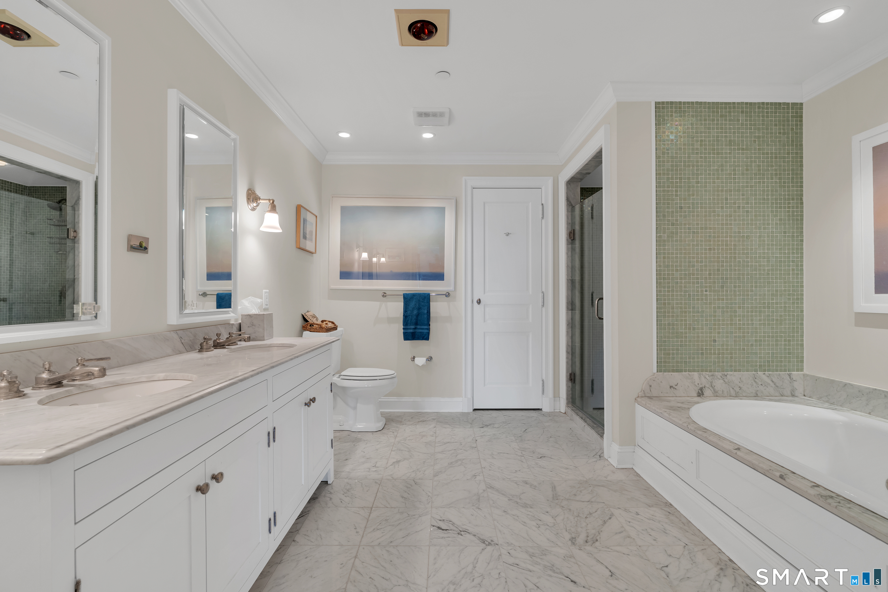 8 Stonington Commons Stonington CT 06378