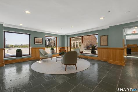 8 Stonington Commons Stonington CT 06378