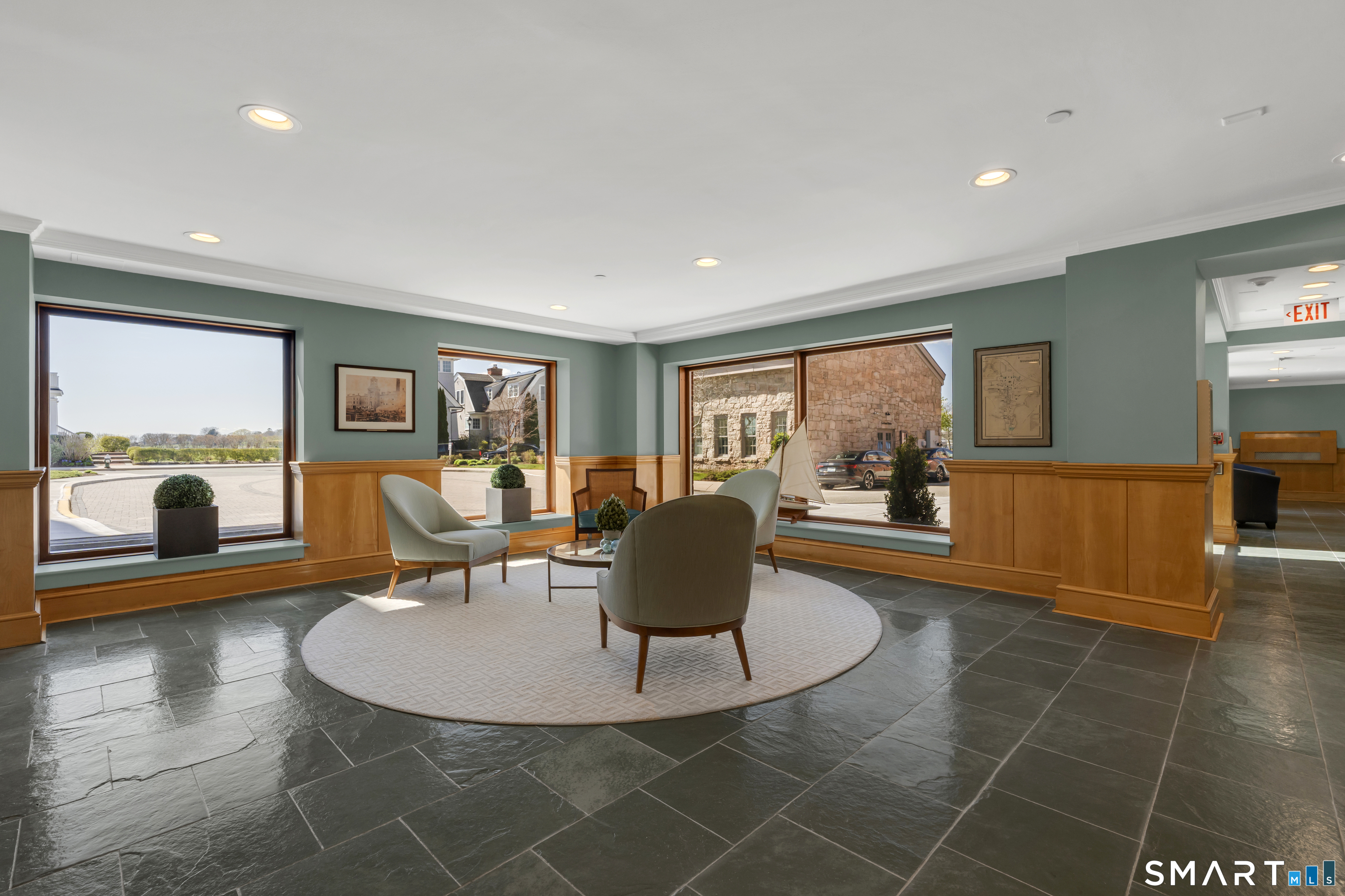 8 Stonington Commons Stonington CT 06378