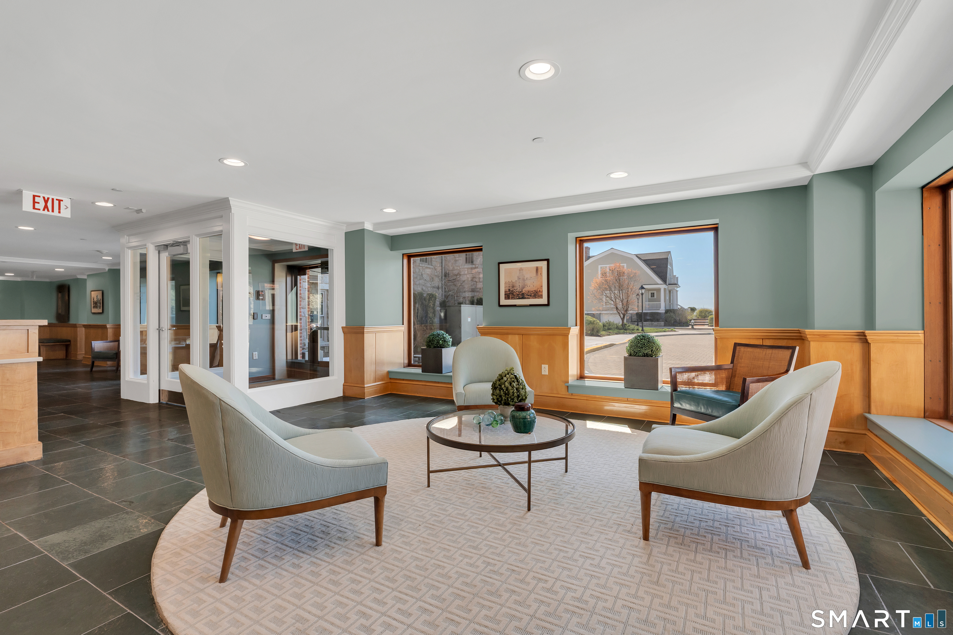 8 Stonington Commons Stonington CT 06378