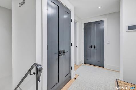 11 Lafayette Court Greenwich CT 06830