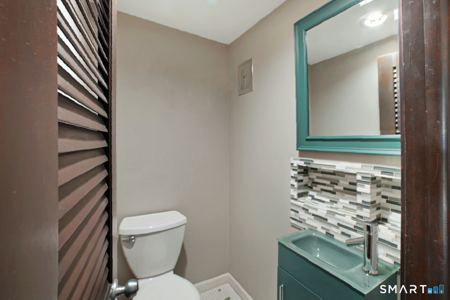 2-F Country Squire Drive Cromwell CT 06416