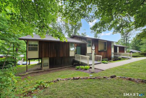 2-F Country Squire Drive Cromwell CT 06416