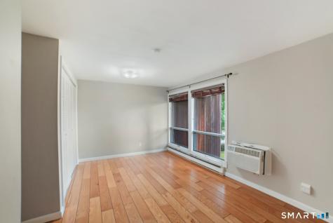 2-F Country Squire Drive Cromwell CT 06416
