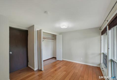 2-F Country Squire Drive Cromwell CT 06416