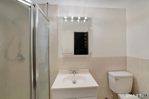 2-F Country Squire Drive Cromwell CT 06416