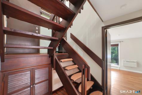 2-F Country Squire Drive Cromwell CT 06416