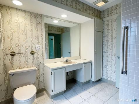318 Heritage Village Southbury CT 06488