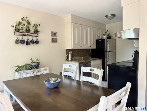 1471 Willard Avenue Newington CT 06111