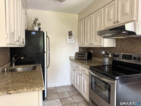 1471 Willard Avenue Newington CT 06111
