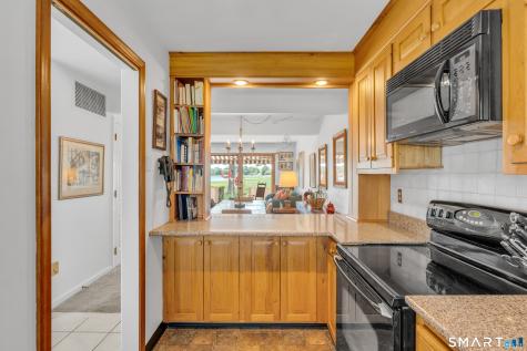 100 Sheffield Street Old Saybrook CT 06475