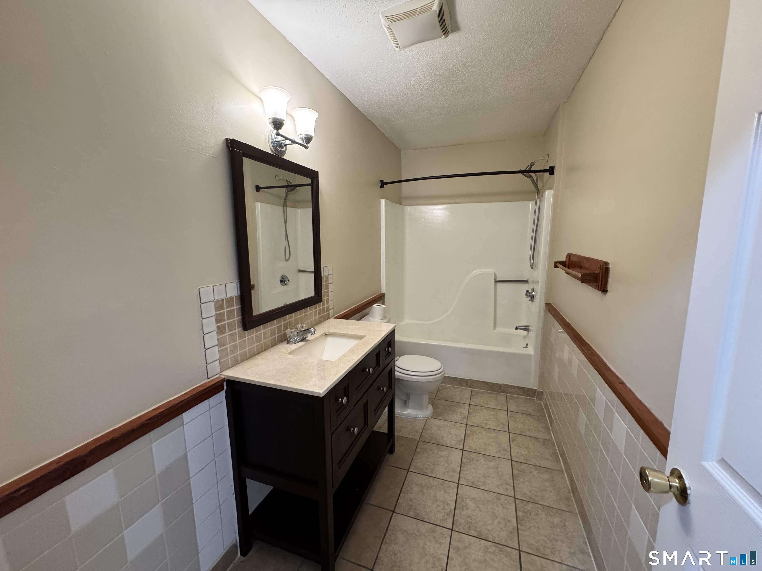 495 Scott Road Waterbury CT 06705